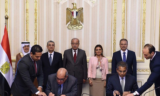 ACWA Power signs three agreements for solar plants in Aswan