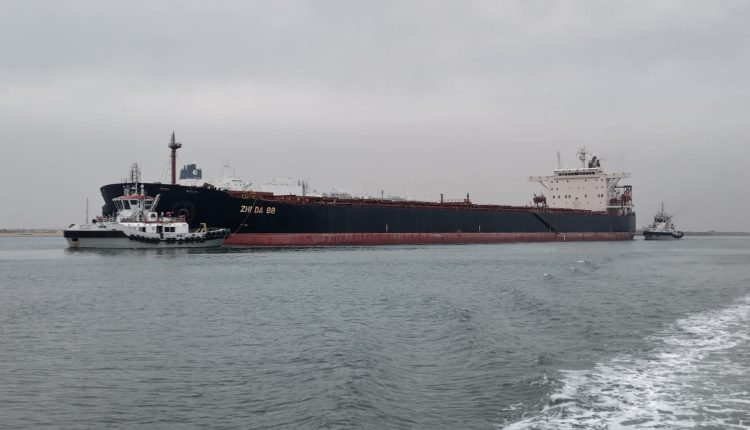 Cargo ships crosses Damietta Port